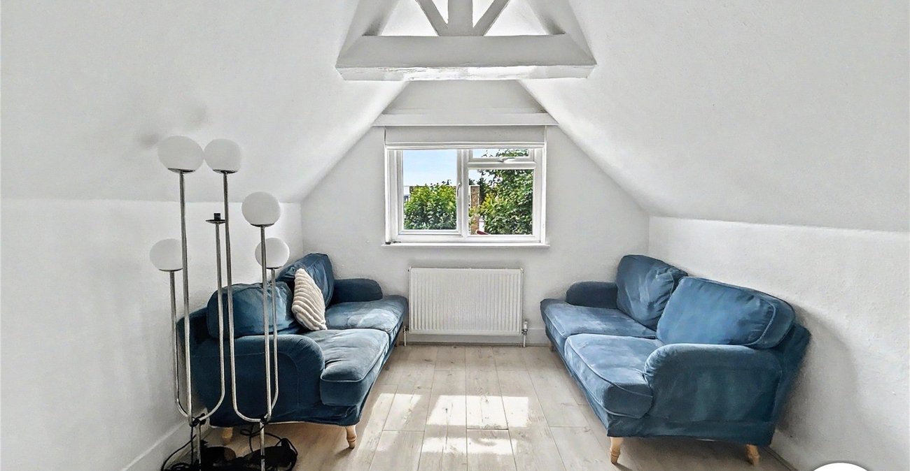 2 bedroom property for sale in Sidcup | Robinson Jackson