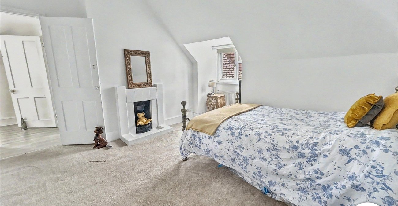 2 bedroom property for sale in Sidcup | Robinson Jackson