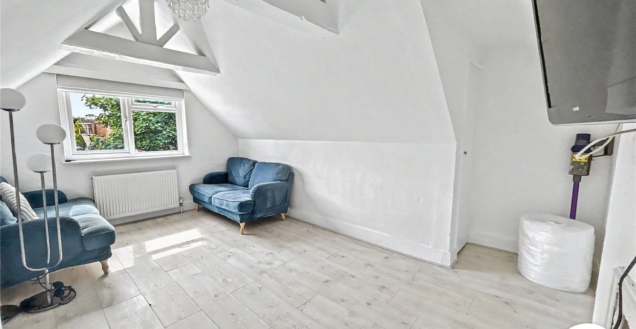 2 bedroom property for sale in Sidcup | Robinson Jackson