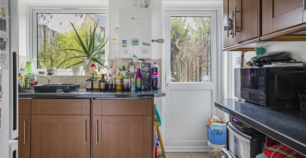 2 bedroom house for sale in Maidstone | Robinson Michael & Jackson