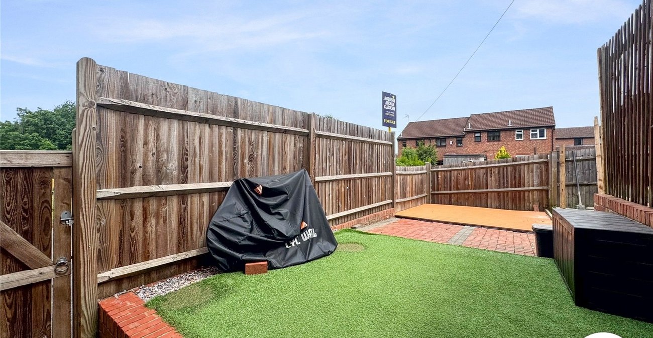 2 bedroom house for sale in Maidstone | Robinson Michael & Jackson
