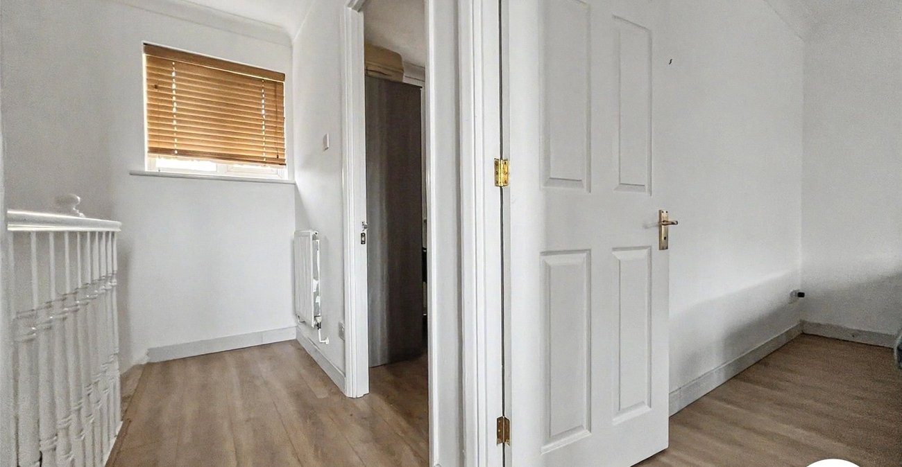 2 bedroom house for sale in St. Marys Island | Robinson Michael & Jackson