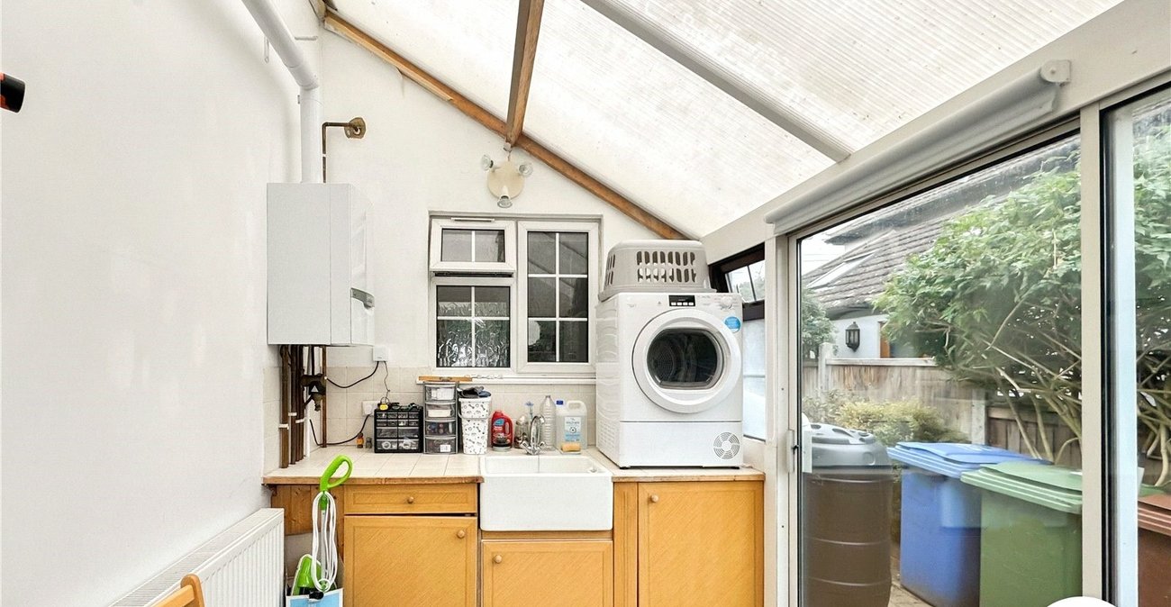 2 bedroom house for sale in Bapchild | Robinson Michael & Jackson