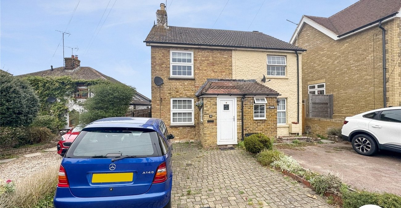 2 bedroom house for sale in Bapchild | Robinson Michael & Jackson