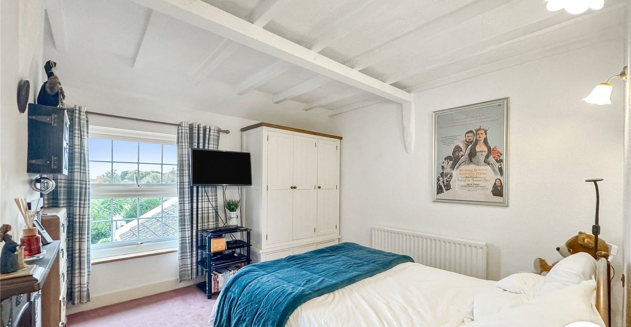 2 bedroom house for sale in Bapchild | Robinson Michael & Jackson