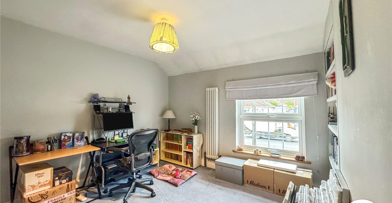 2 bedroom house for sale in Bapchild | Robinson Michael & Jackson