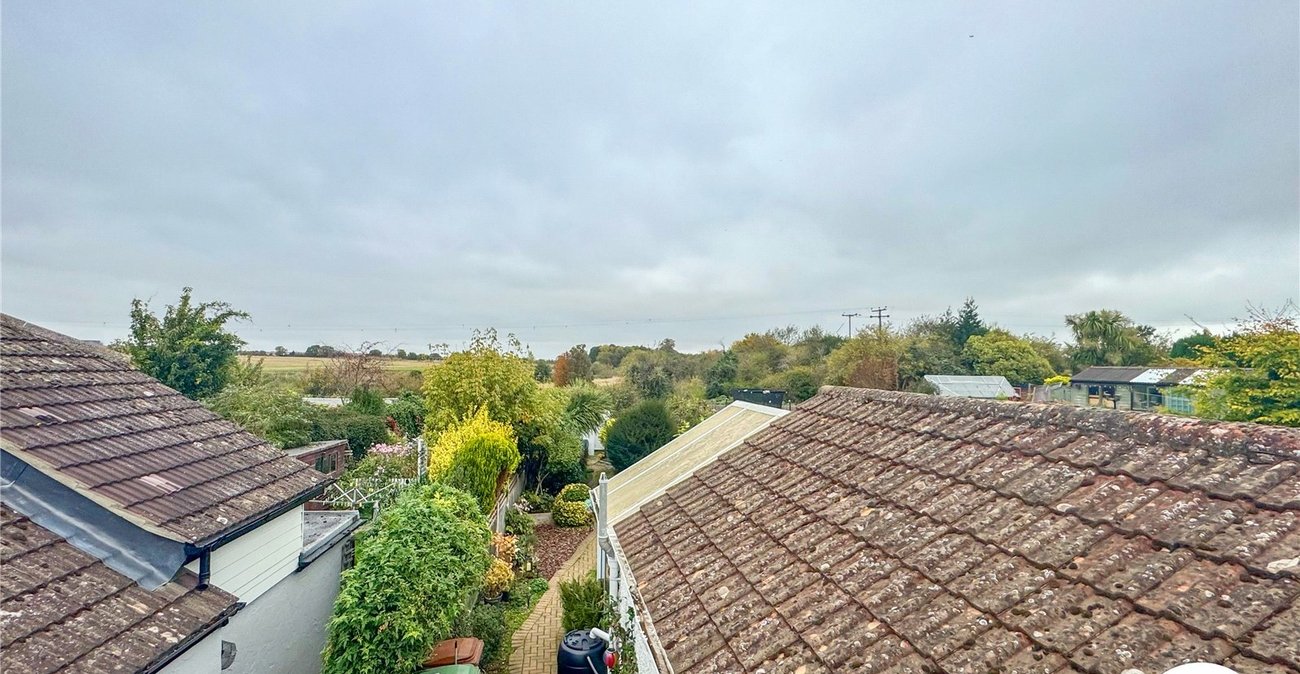 2 bedroom house for sale in Bapchild | Robinson Michael & Jackson