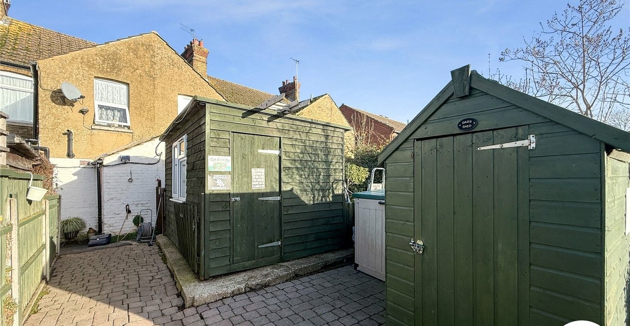 4 bedroom house for sale in Bapchild | Robinson Michael & Jackson