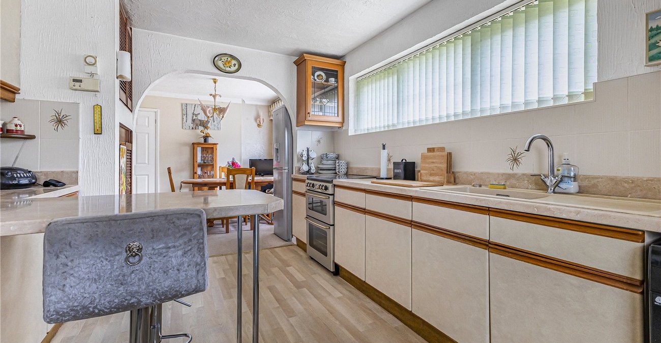 4 bedroom bungalow for sale in Bredhurst | Robinson Michael & Jackson