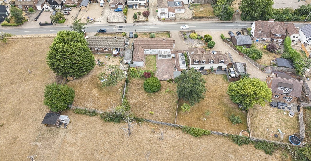 4 bedroom bungalow for sale in Bredhurst | Robinson Michael & Jackson