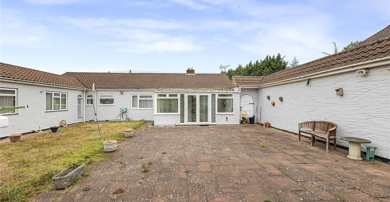 4 bedroom bungalow for sale in Bredhurst | Robinson Michael & Jackson
