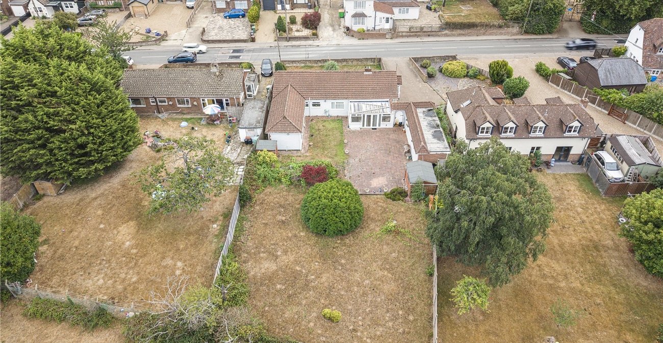 4 bedroom bungalow for sale in Bredhurst | Robinson Michael & Jackson