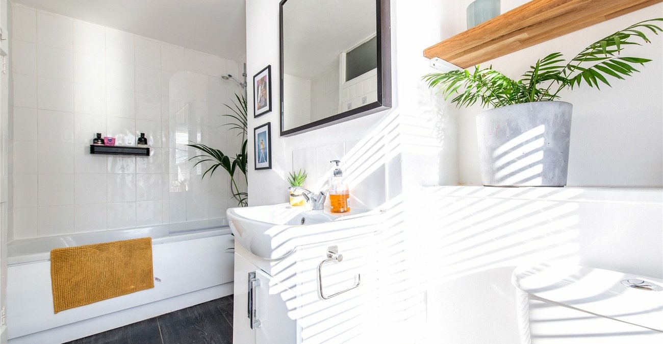 2 bedroom house for sale in Detling | Robinson Michael & Jackson