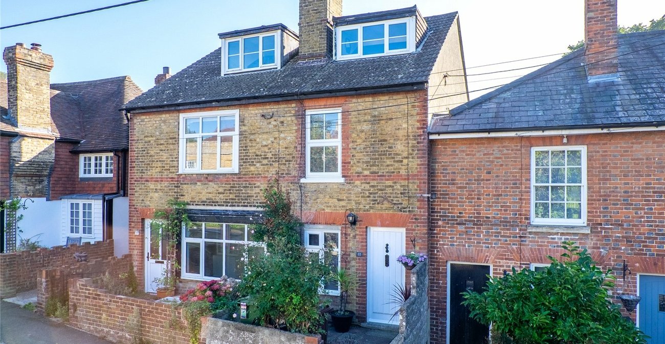 2 bedroom house for sale in Detling | Robinson Michael & Jackson