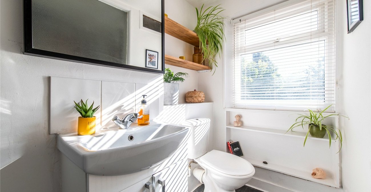 2 bedroom house for sale in Detling | Robinson Michael & Jackson