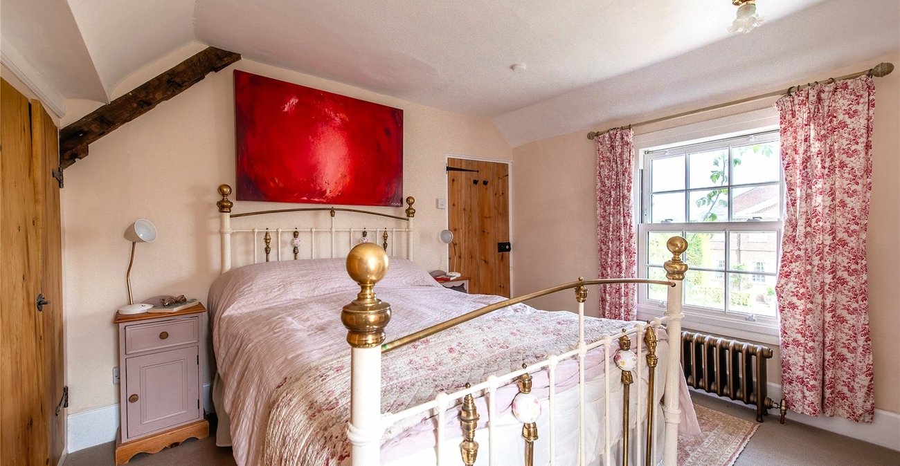 2 bedroom house for sale in Hartlip | Robinson Michael & Jackson