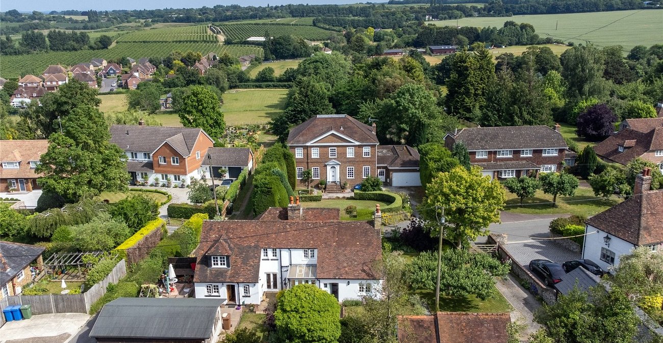 2 bedroom house for sale in Hartlip | Robinson Michael & Jackson