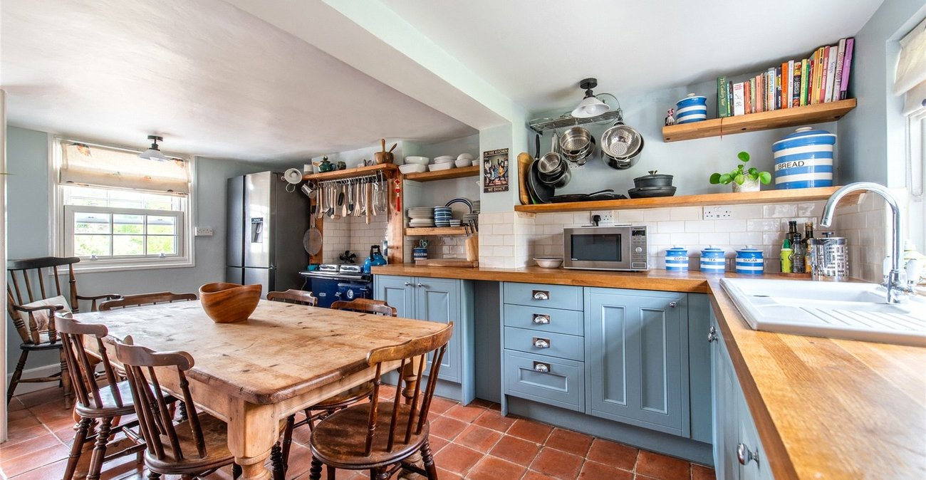 2 bedroom house for sale in Hartlip | Robinson Michael & Jackson