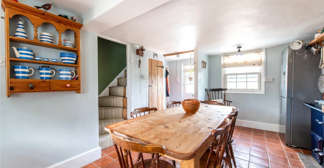 2 bedroom house for sale in Hartlip | Robinson Michael & Jackson