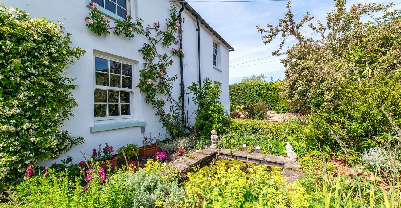 2 bedroom house for sale in Hartlip | Robinson Michael & Jackson