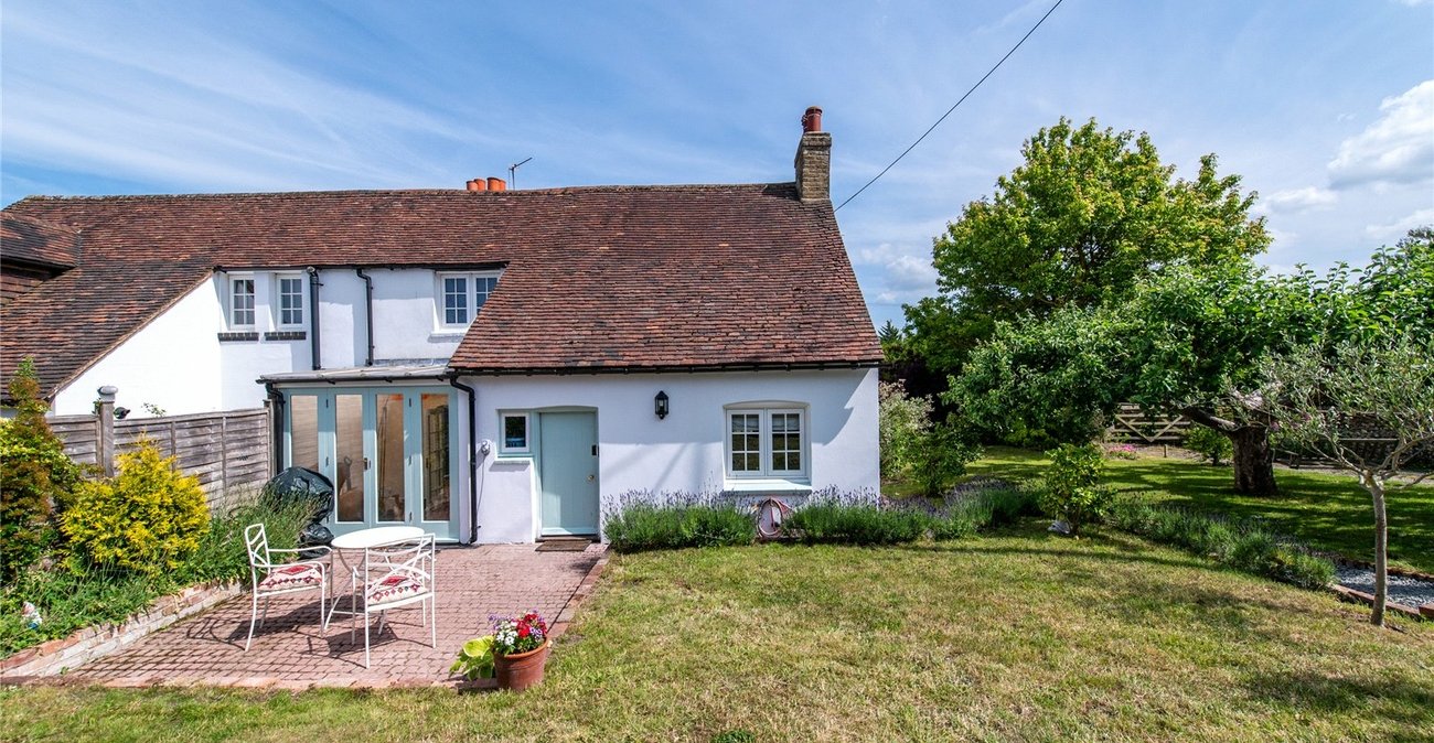 2 bedroom house for sale in Hartlip | Robinson Michael & Jackson