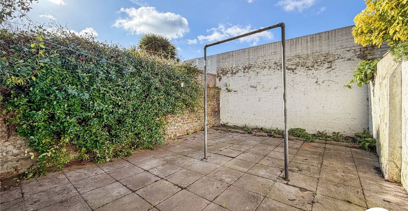 4 bedroom house for sale in Rochester | Robinson Michael & Jackson