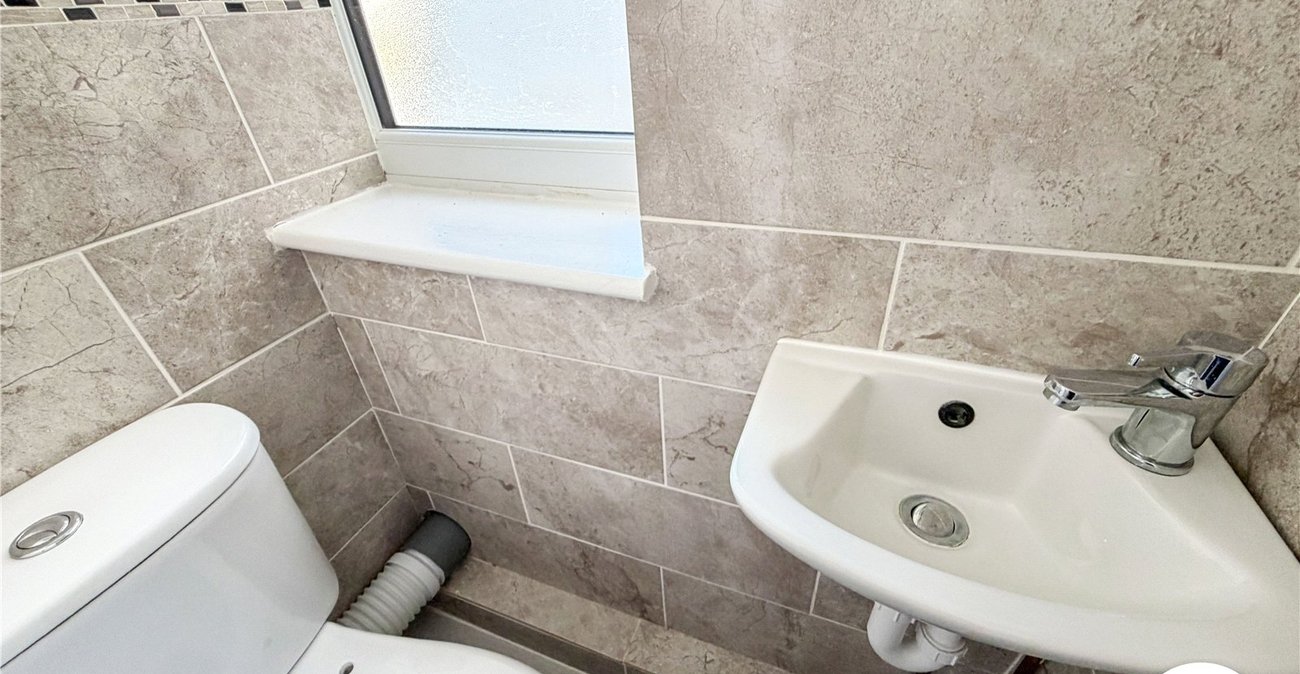 4 bedroom house for sale in Rochester | Robinson Michael & Jackson