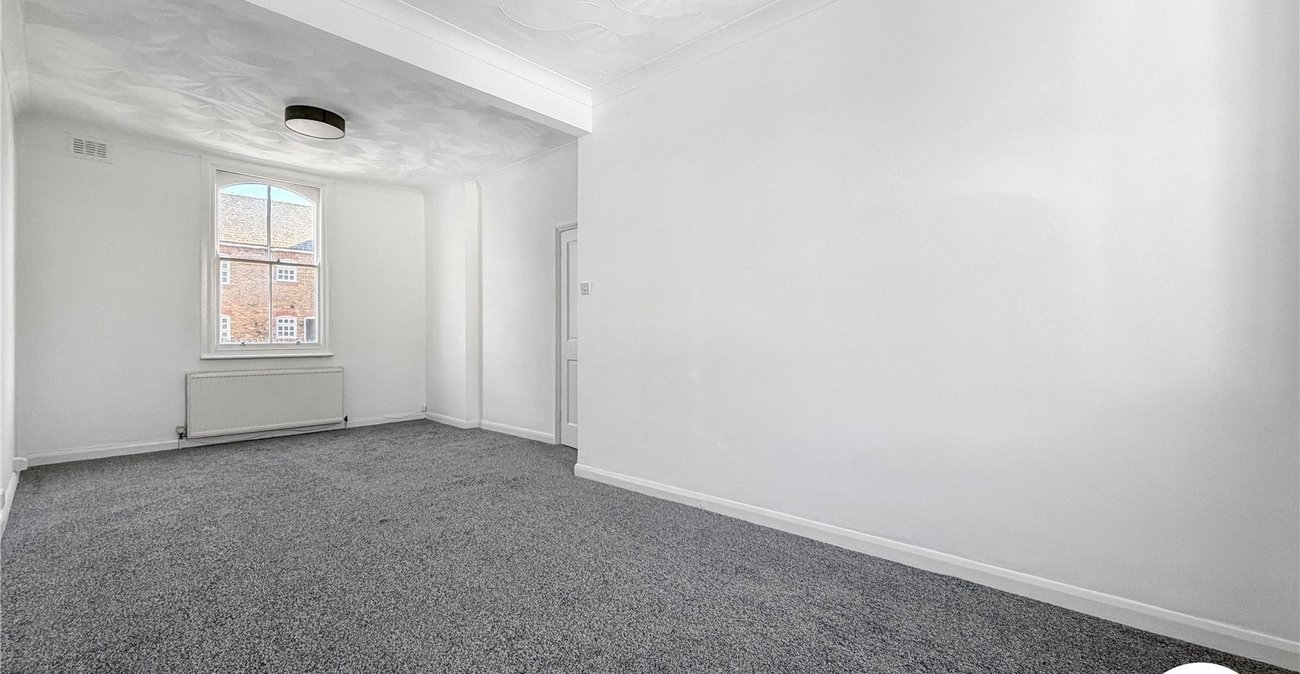 4 bedroom house for sale in Rochester | Robinson Michael & Jackson