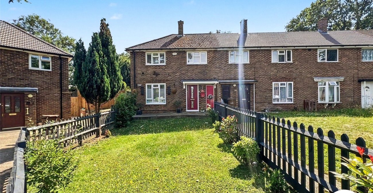 2 bedroom house for sale in Rochester | Robinson Michael & Jackson
