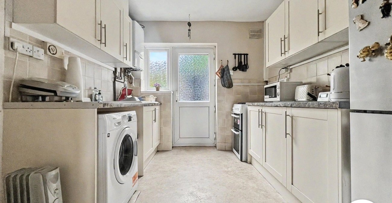 3 bedroom house for sale in Rochester | Robinson Michael & Jackson
