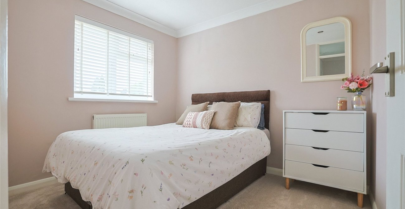3 bedroom house for sale in Newington | Robinson Michael & Jackson