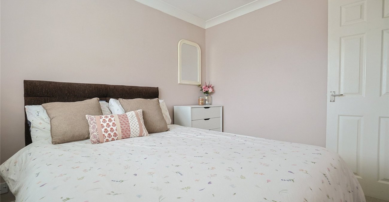 3 bedroom house for sale in Newington | Robinson Michael & Jackson