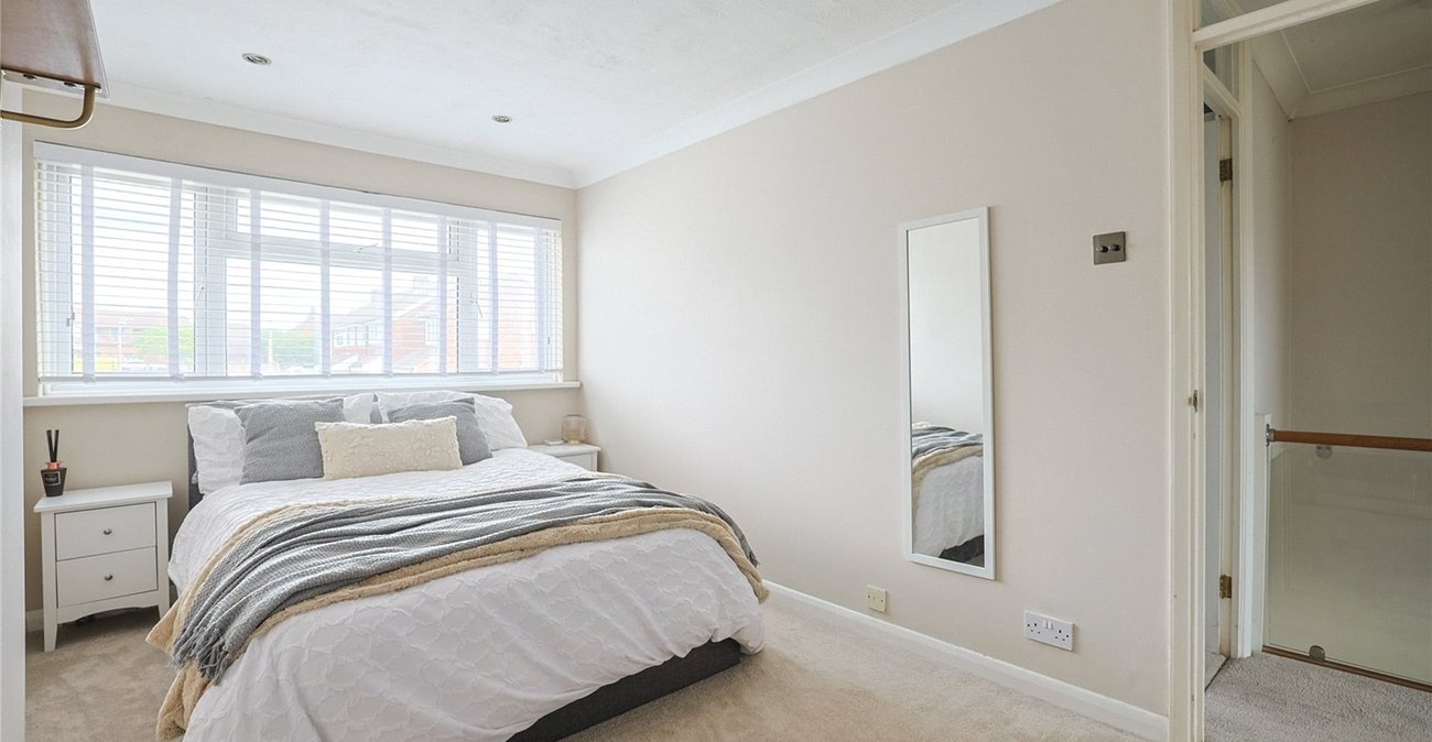 3 bedroom house for sale in Newington | Robinson Michael & Jackson