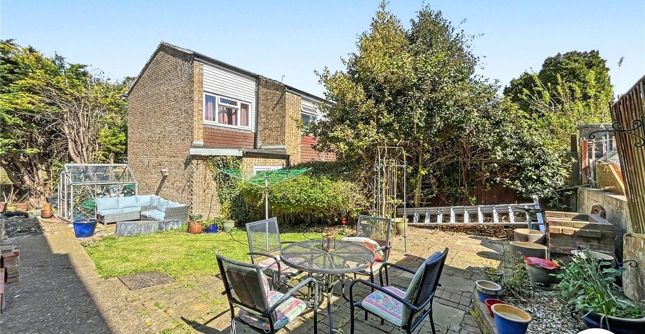 4 bedroom house for sale in Walderslade | Robinson Michael & Jackson