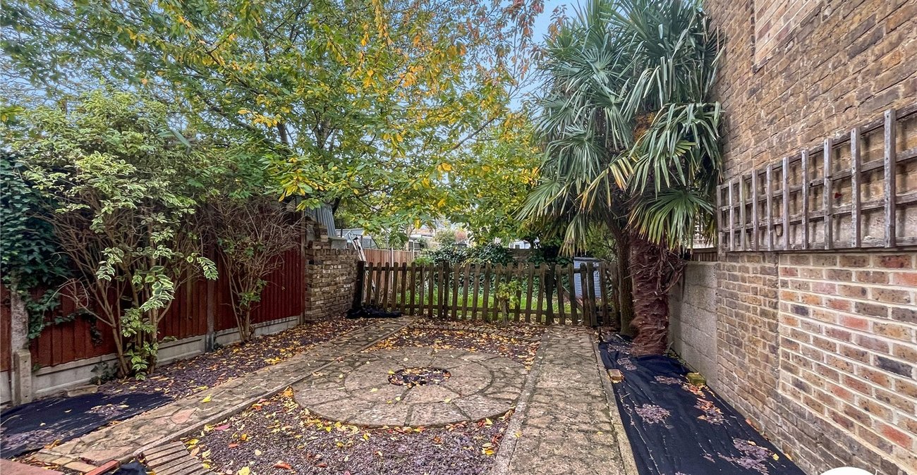 1 bedroom property for sale in Sittingbourne | Robinson Michael & Jackson