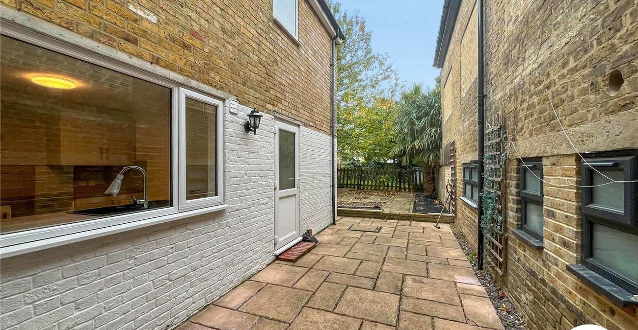 1 bedroom property for sale in Sittingbourne | Robinson Michael & Jackson