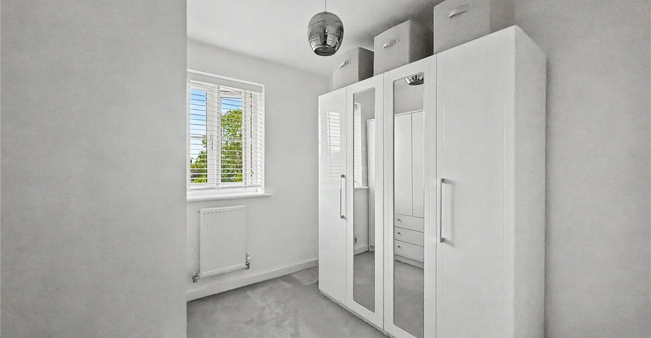 4 bedroom house for sale in Rainham | Robinson Michael & Jackson