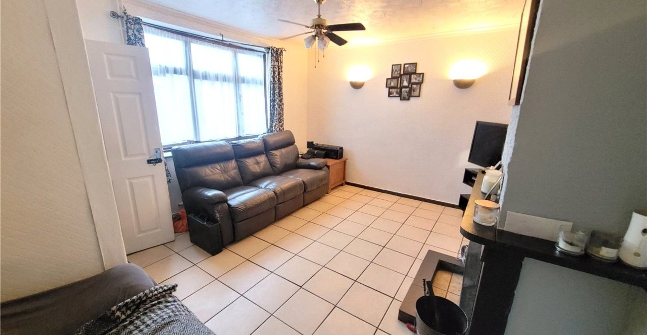 2 bedroom house for sale in St Pauls Cray | Robinson Jackson