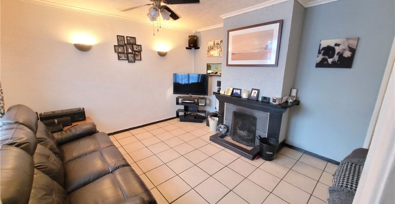 2 bedroom house for sale in St Pauls Cray | Robinson Jackson