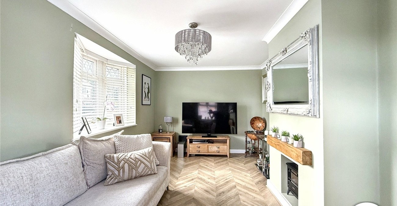 3 bedroom house for sale in Twydall | Robinson Michael & Jackson