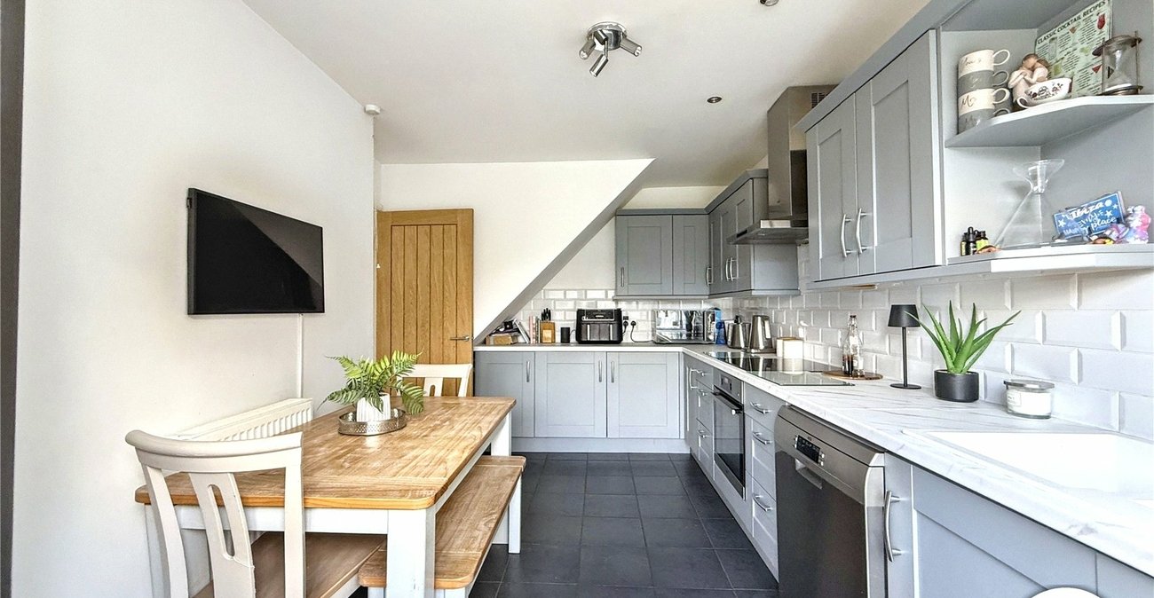 3 bedroom house for sale in Twydall | Robinson Michael & Jackson