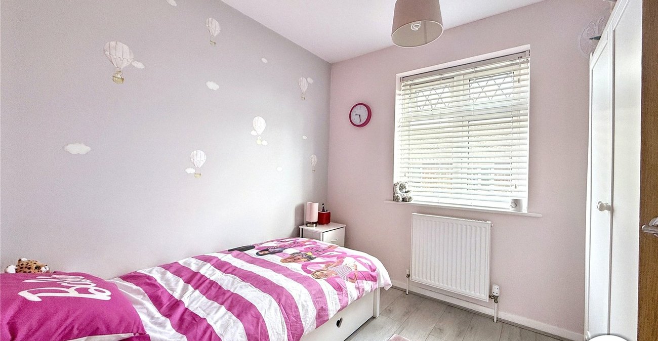 3 bedroom house for sale in Twydall | Robinson Michael & Jackson