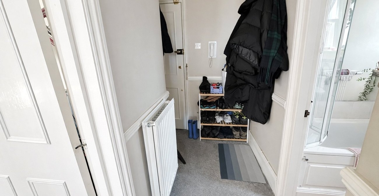 1 bedroom property for sale in London | Robinson Jackson
