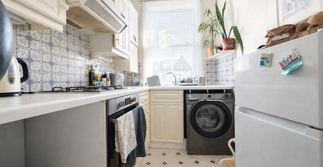 1 bedroom property for sale in London | Robinson Jackson