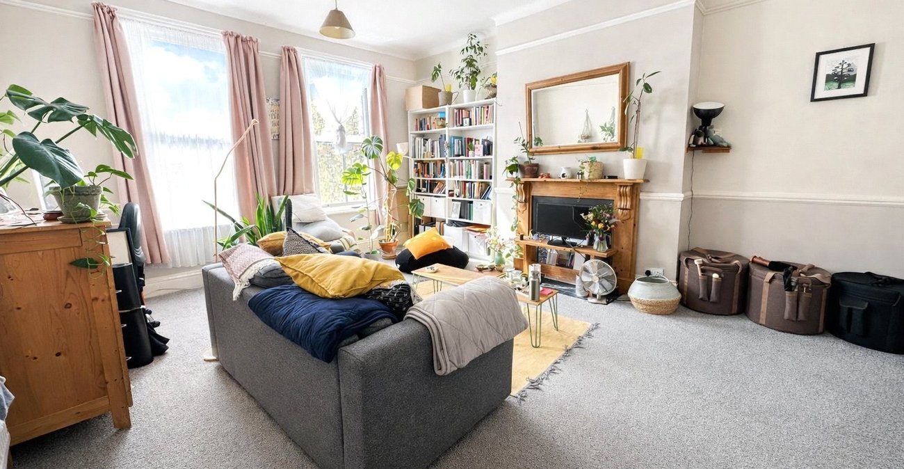 1 bedroom property for sale in London | Robinson Jackson
