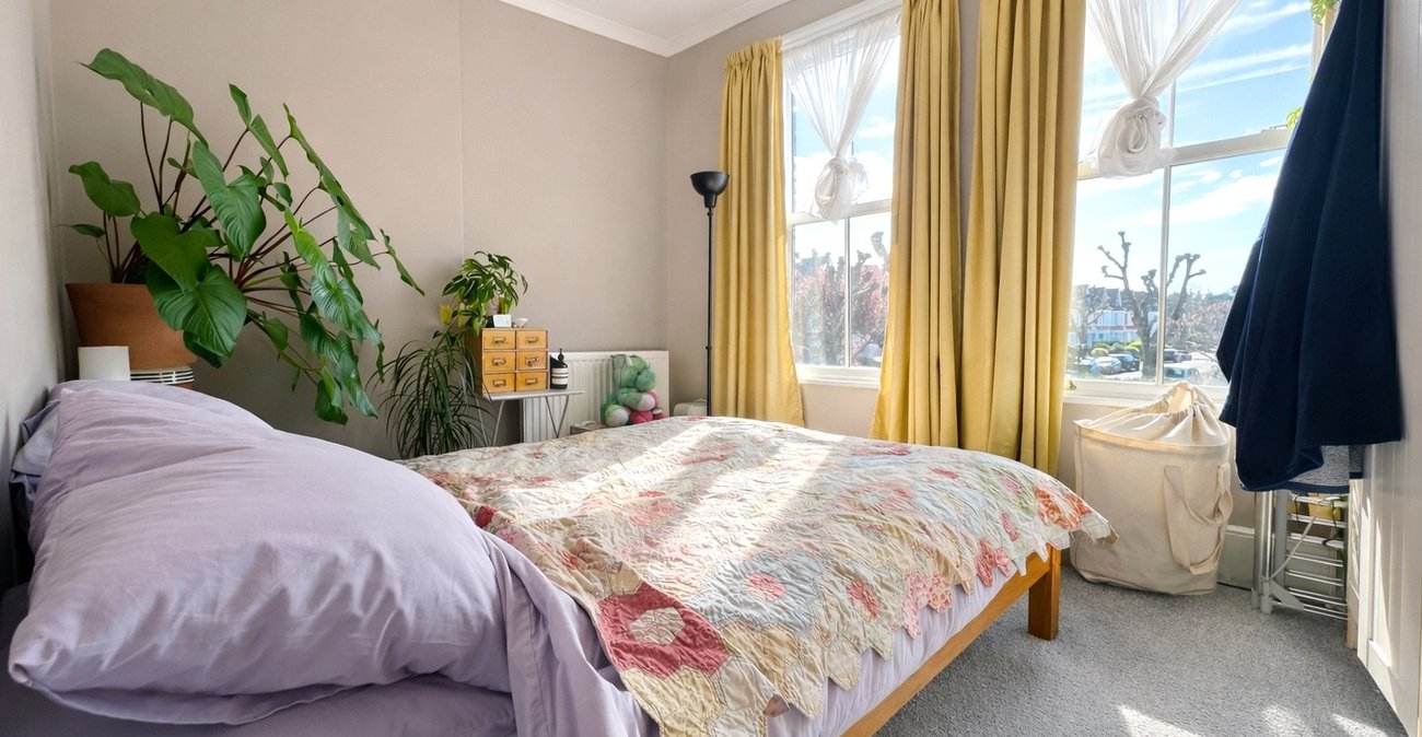 1 bedroom property for sale in London | Robinson Jackson