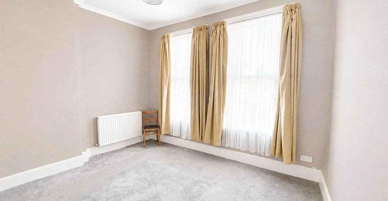 1 bedroom property for sale in London | Robinson Jackson