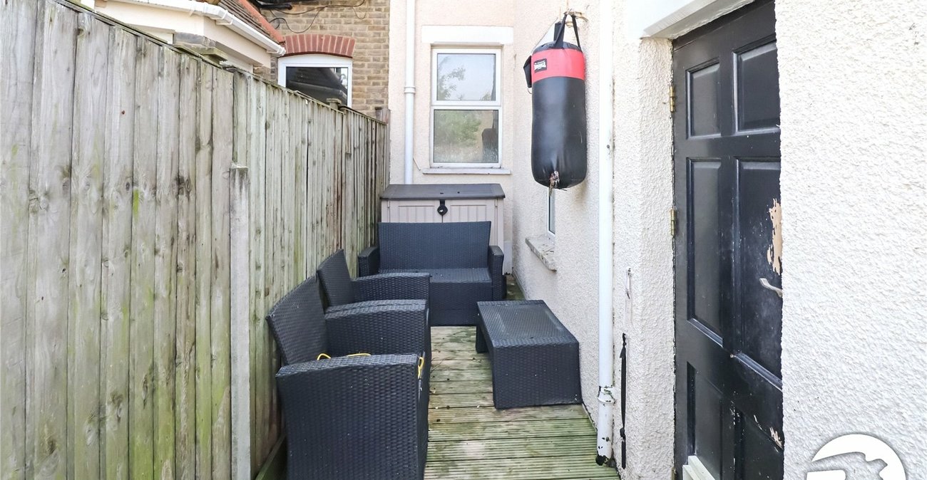 3 bedroom house for sale in Belvedere | Robinson Jackson