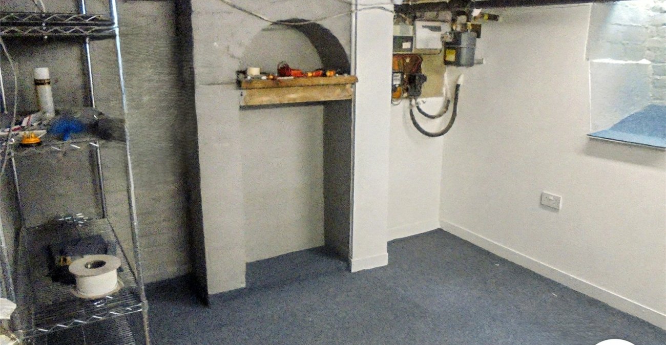 2 bedroom house for sale in Chatham | Robinson Michael & Jackson