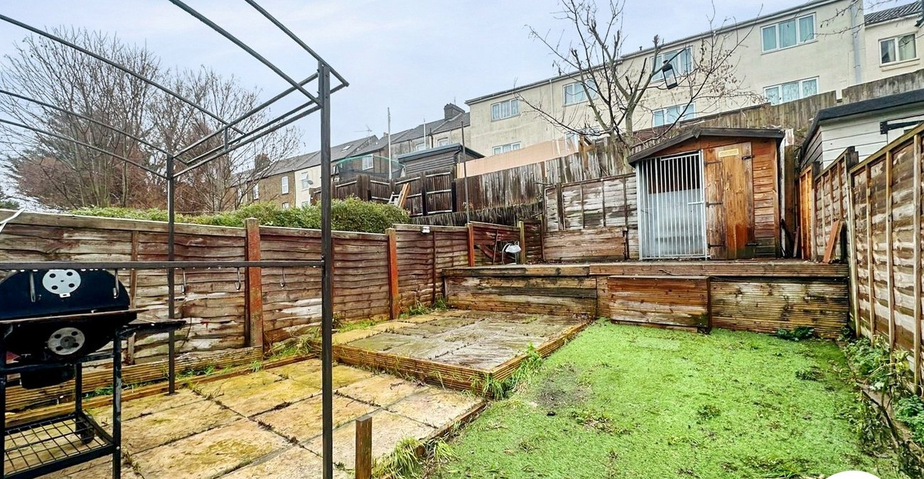 2 bedroom house for sale in Chatham | Robinson Michael & Jackson